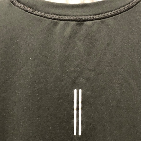 1041/ Nike Dri-Fit L/S Running Shirt, Reflective, Thumb Holes, Size S, Ex. Cond. - Picture 5 of 7